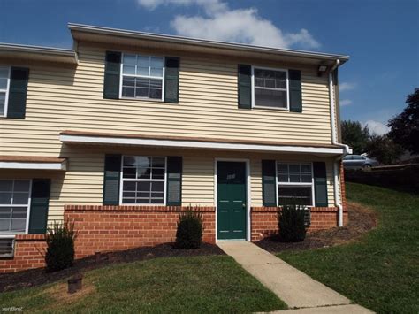 Apartments for rent in elizabethtown pa - Get the scoop on the 121 townhomes for rent in Elizabethtown, PA. Learn more about local market trends & nearby amenities at realtor.com®.
